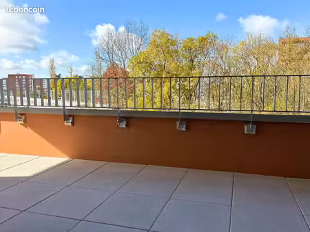 appartement 3 pièces 64 m²