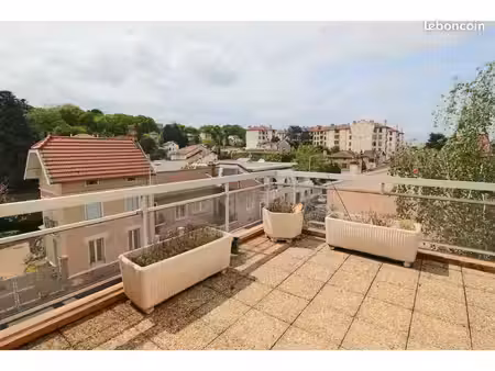 t3 grande terrasse et garage