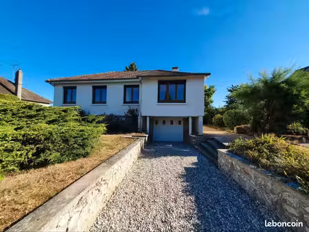 maison a louer sur bourg-achard