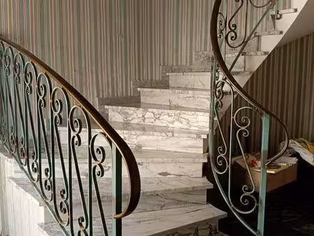 maison de maître de 300 m² avec de cour de 100 m²