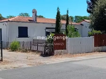 a 2 pas de mer   charmante maison de 65 m2