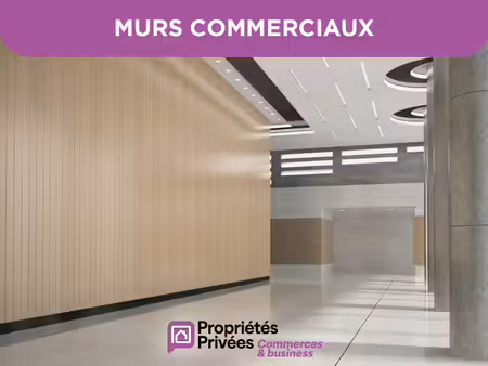local d'activité de 310 m2 au coeur de poitiers  ancien garage avec bureaux et ateliers