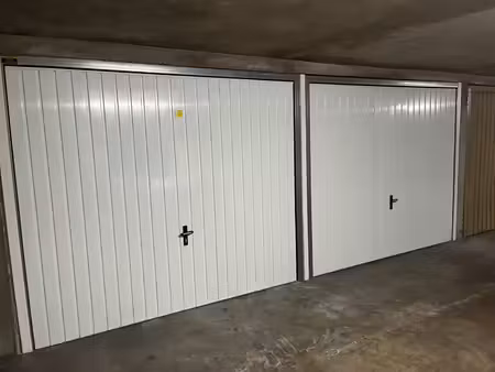 cannes petit juas - garage