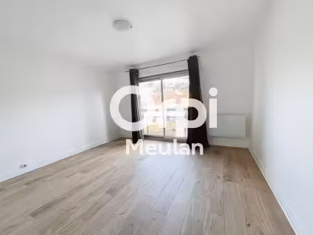 appartement meulan 1 pièce(s) 23.49 m²