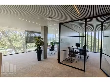 bureaux à louer à kapellestraat 130-144 oostkamp (rbw62832)