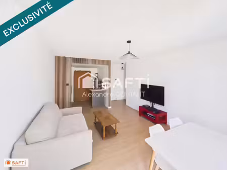 appartement de 43 m² avec balcon et place de parking