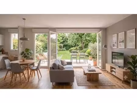 rare t3 avec jardin de 54m² à proximité immédiate du rer a !