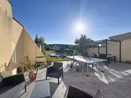 maison familiale avec piscine chauffée  4 chambres - très bon confort énergétique