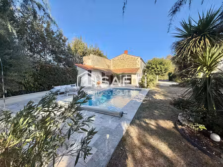 maison en pierre 4 chambres + duplex et piscine et emplacement barque !