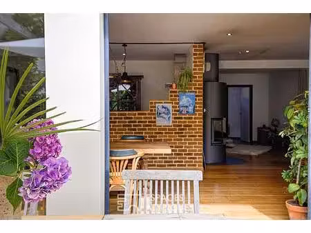 architecture contemporaine  âme voyageuse : découvrez ce joyau caché à la campagne