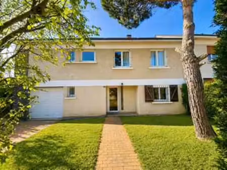 vente maison à angers saint-serge (49000) : à vendre / 187m² angers saint-serge