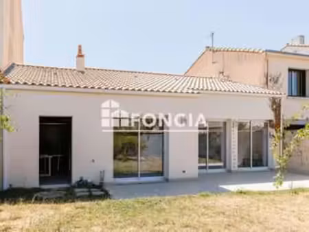vente maison aux sables-d'olonne (85100) : à vendre / 112m² les sables-d'olonne