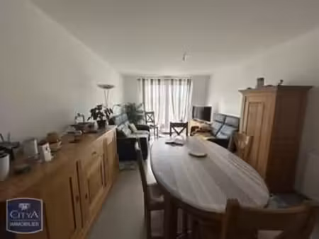 location appartement 3 pièces à cherbourg-en-cotentin (50100) : à louer 3 pièces / 64m² ch