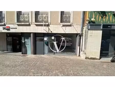 local commercial à vendre
