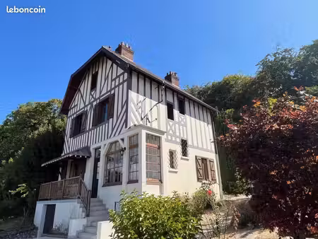 maison 7 pièces 132 m²