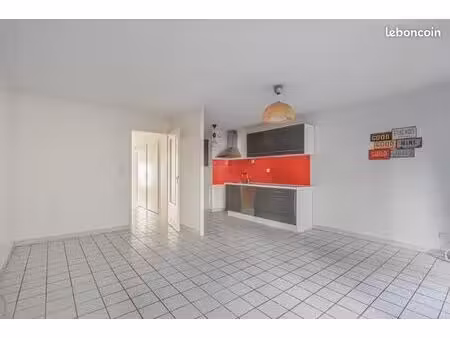 appartement 2 pièces 46 m²