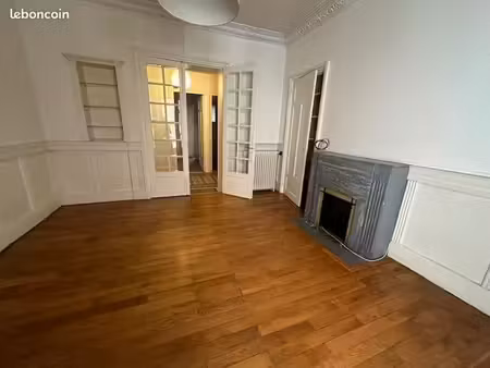 appartement 3 pièces 81 m²
