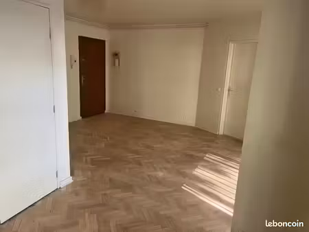 appartement 3 pièces 34 m²