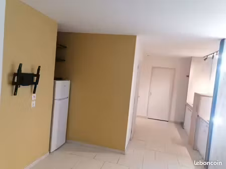 loue maison 1 chambre