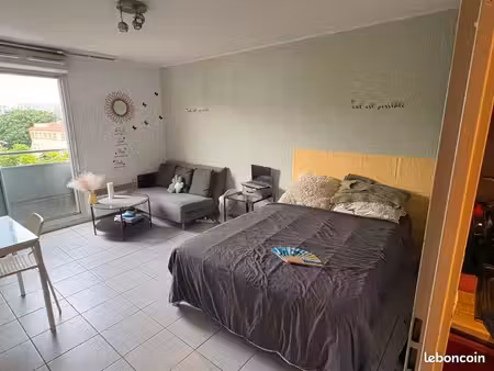 appartement 25 m2 une pièce
