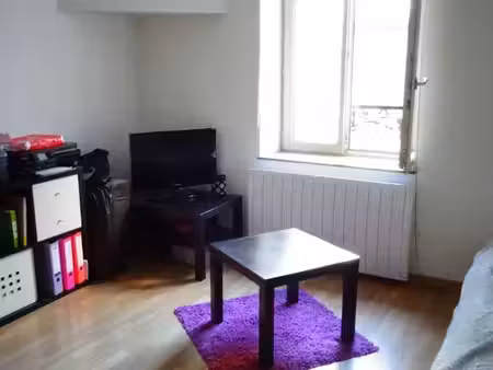 grand studio proche artem et centre ville