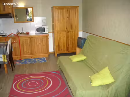 studio meublé