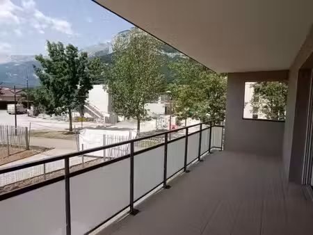 appartement 3 pièces 66 m²