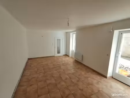 maison familiale en plein bourg heric
