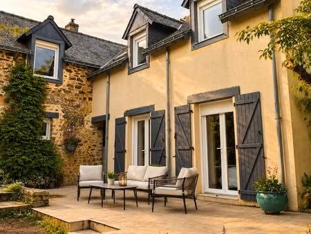 maison meublée 6 pièces – 4 chambres – idéale pour entreprises  salariés en mission  étudi