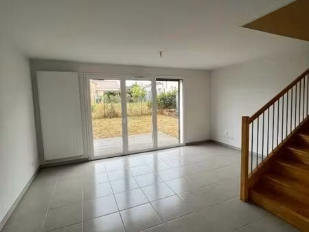 villa 3 pièces 65 m²