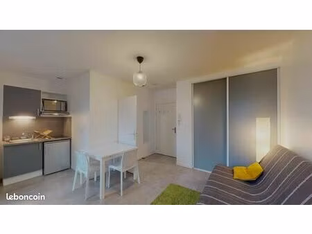 t1 meublé de 23m² calme
