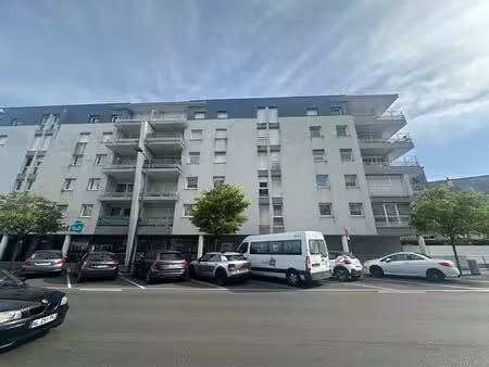 t3 de 75 m² - résidence de standing des années 2000 (st-brieuc)
