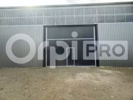 location entrepôt saubrigues 40230 164m²