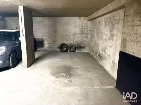 location parking 10 m²
