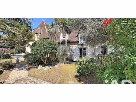 maison avec piscine et terrasse barinque (64)