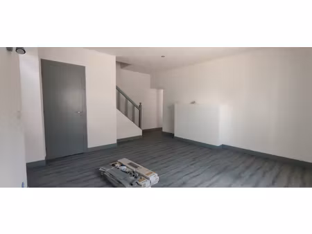 maison 4 pièces 97 m² à louer civray 86400 ? | era immobilier