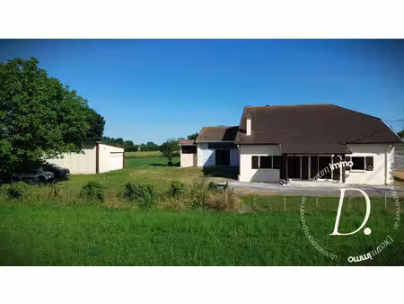 maison + dépendances et 3 ha terrain