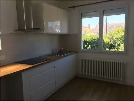 yerres – quartier résidentiel recherché – maison à louer entièrement rénovée