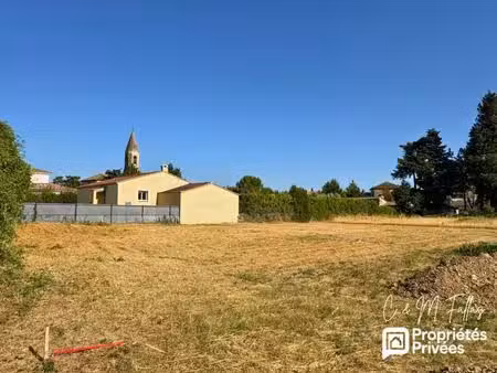 travaillan : 960 m² pour donner vie à votre projet !