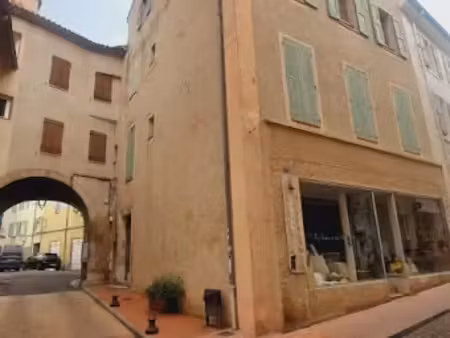 vente immeuble 10 pièces 227 m² à manosque (04100)  300 000 €