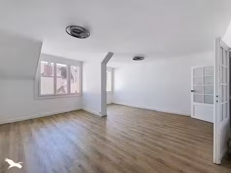vente immeuble néris-les-bains (03310)