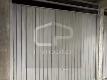 vente parking à seynod (74600)  33 000 €