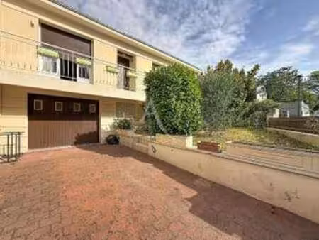 vente maison à angers monplaisir (49000) : à vendre / 95m² angers monplaisir