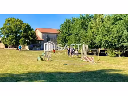 vente maison 13 pièces 467 m² crans (01320)
