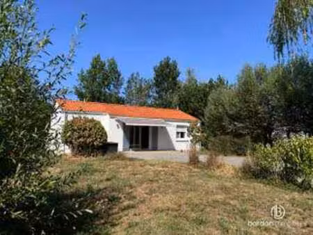 vente maison à soullans (85300) : à vendre / 69m² soullans