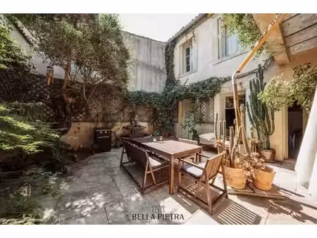 maison 10 pièces de 350m2 avec patio