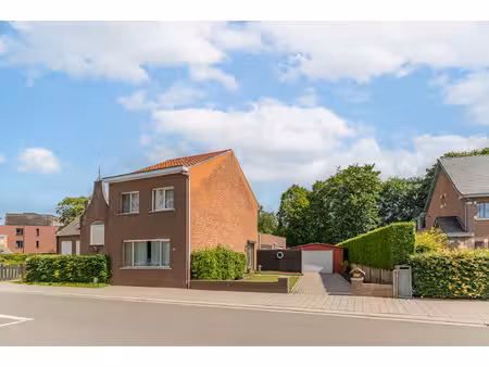 huis te koop in beerse met 3 slaapkamers