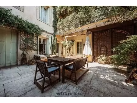 maison 10 pièces de 350m2 avec patio