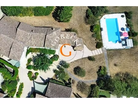 a vendre authentique propriété à seulement 12 minutes d'uzès.
