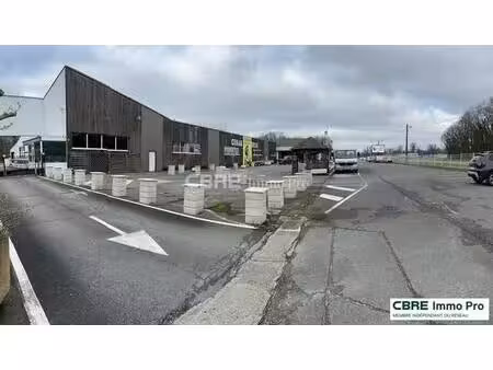location commerce medis 4 266 m²